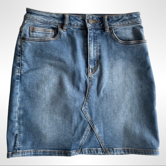 SABA denim skirt, very high quality soft denim. Size 10 - Picture 3 of 11